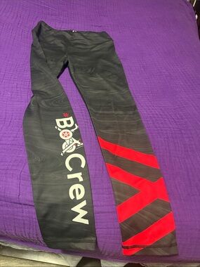 Kali Black Leggings with Red Accent Crew Graphic